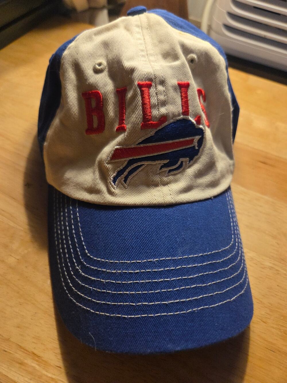 Cotton Buffalo Bills hat white body blue bill adjustable metal clasp